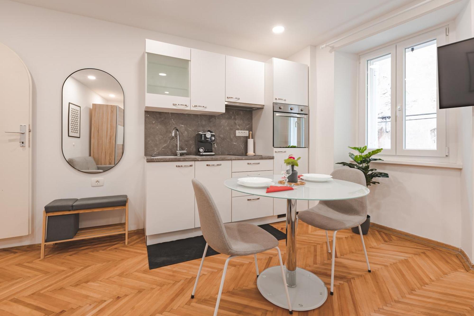 Studio Apartment In The Heart Of Magic Piran Ngoại thất bức ảnh